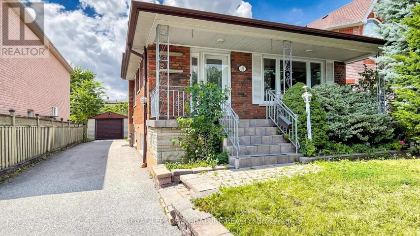 146 MAYBOURNE AVENUE, Toronto (Clairlea-Birchmount), Ontario M1L2W6