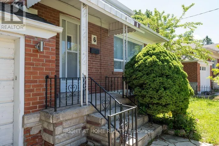 MAIN HOUSE - 6 BELLVARE CRESCENT, Toronto (Wexford-Maryvale), Ontario M1R2M9
