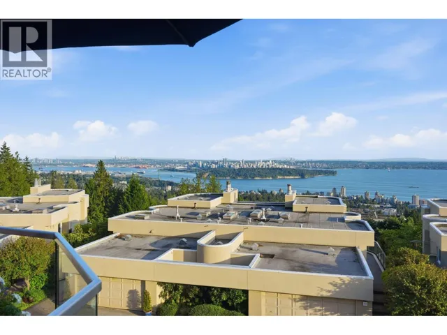 2343 FOLKESTONE WAY, West Vancouver, British Columbia V7S3C9