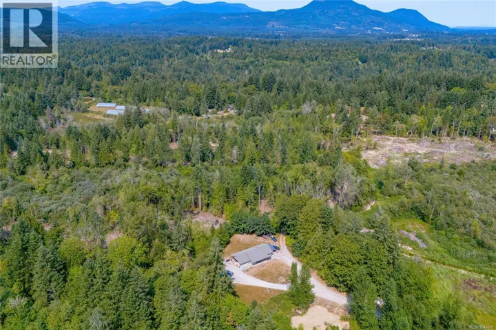 4005 Rowe Rd, Duncan, British Columbia V9L6T1