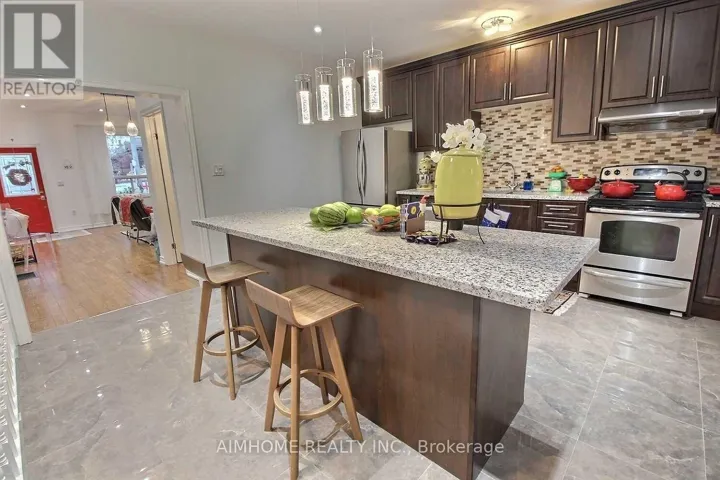 966 DUNDAS STREET E, Toronto (South Riverdale), Ontario M4M1R5