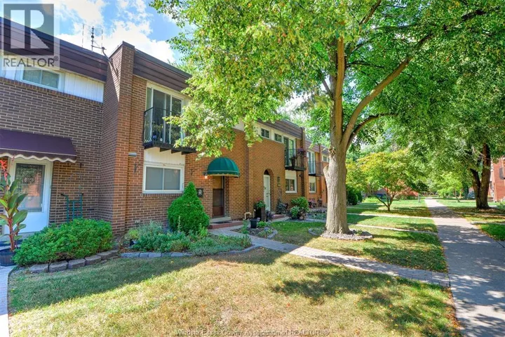1783 EAST GATE ESTATES #28, Windsor, Ontario N8T2T1