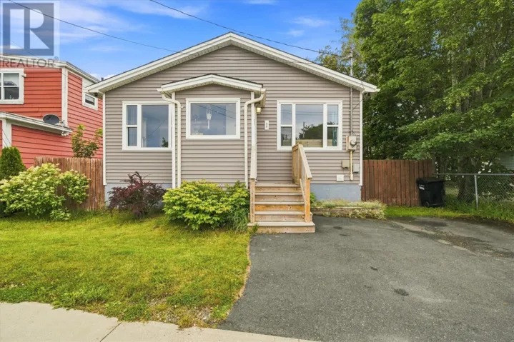 66 Pearce Avenue, St.John's, Newfoundland & Labrador A1E3C3
