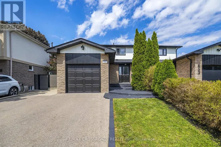 655 DODSWORTH CRESCENT, Mississauga (Applewood), Ontario L4Y2H6