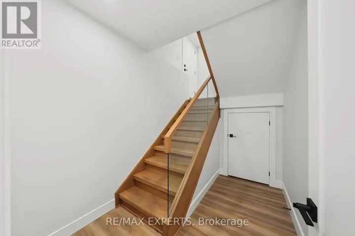 BSMT - 1062 ALEXANDRA AVENUE, Mississauga (Lakeview), Ontario L5E1Z8