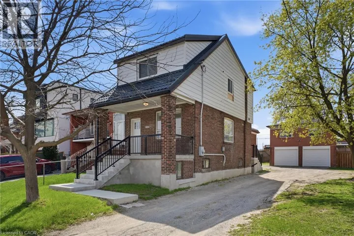1049 GLENCAIRN Avenue, North York, Ontario M6B2B1
