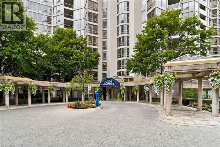 45 KINGSBRIDGE GARDEN Circle Unit# 901, Mississauga, Ontario L5R3K4