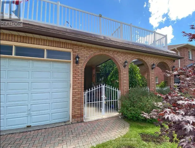 BEDROOM - 115 BRIGGS AVENUE, Richmond Hill (Doncrest), Ontario L4B3J5