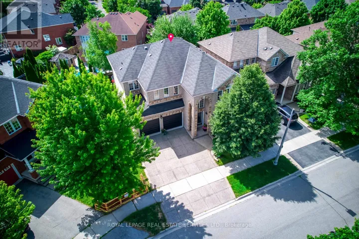 2249 GLAZEBROOK CIRCLE, Oakville (WM Westmount), Ontario L6M5B5
