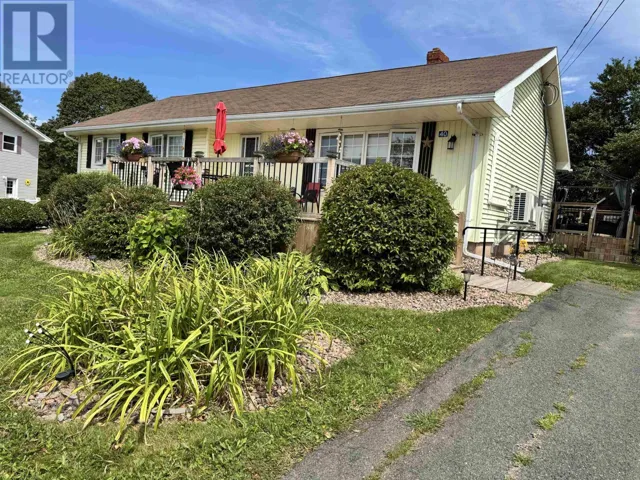 40 Wren Drive, Stratford, Prince Edward Island C1B2C1