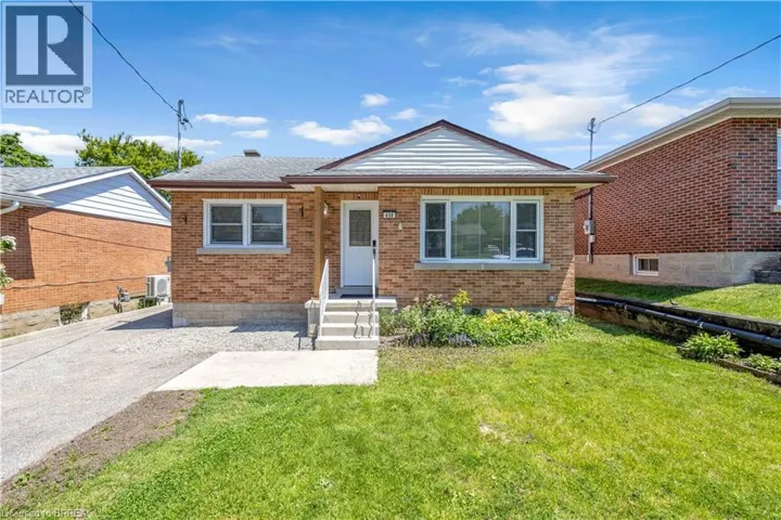 450 HIGHLAND Road E, Kitchener, Ontario N2M3W7
