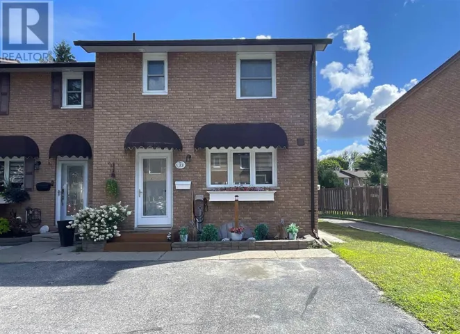 33 Frame CRES, Elliot Lake, Ontario P5A2S4