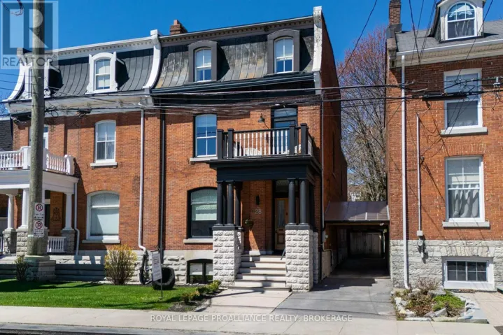 28 WELLINGTON STREET, Kingston (Central City East), Ontario K7L3C1