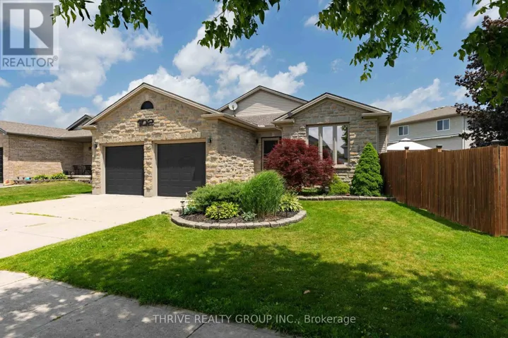 102 LOGGERS GROVE, London East (East P), Ontario N6W6G5