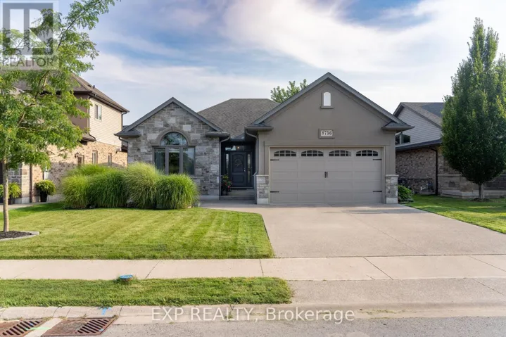 8736 ANGIE DRIVE, Niagara Falls (Forestview), Ontario L2H0H9