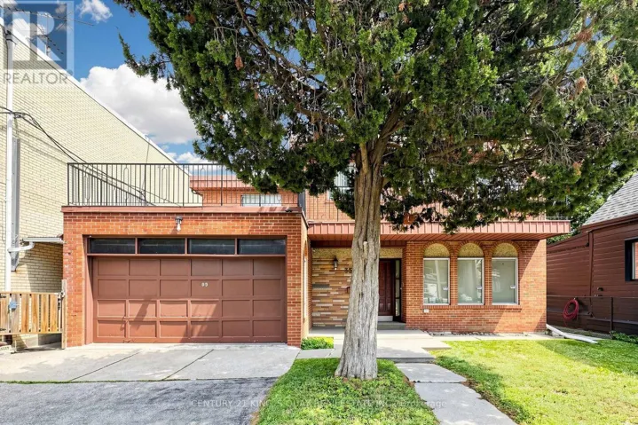 35 COXWELL AVENUE, Toronto (Woodbine Corridor), Ontario M4L3A9