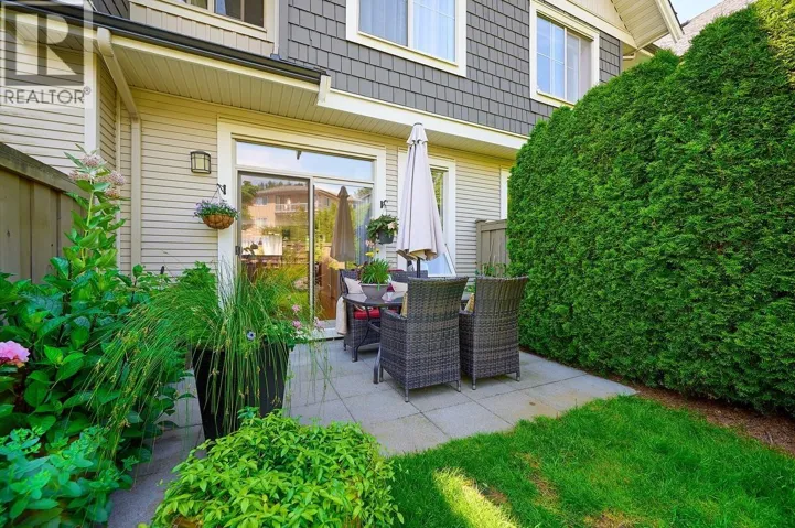 121 3105 DAYANEE SPRINGS BOULEVARD, Coquitlam, British Columbia V3E0C2
