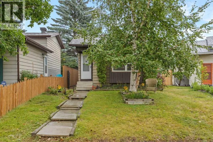28 Erin Croft Place SE, Calgary, Alberta T2B2V3