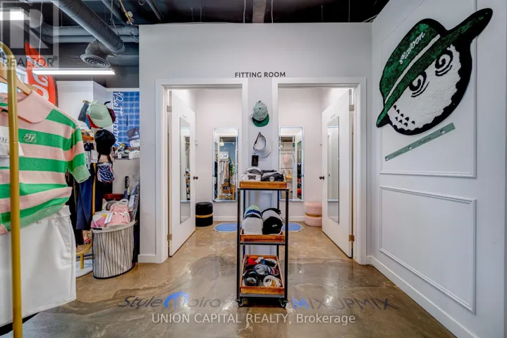 F - 60 SOUTH TOWN CENTRE BOULEVARD, Markham (Unionville), Ontario L6G0C5