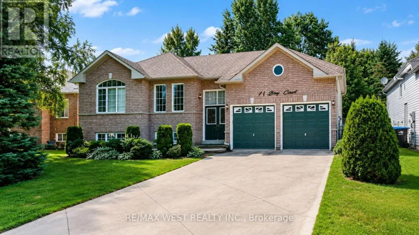 11 BAY COURT, Wasaga Beach, Ontario L9Z1P7