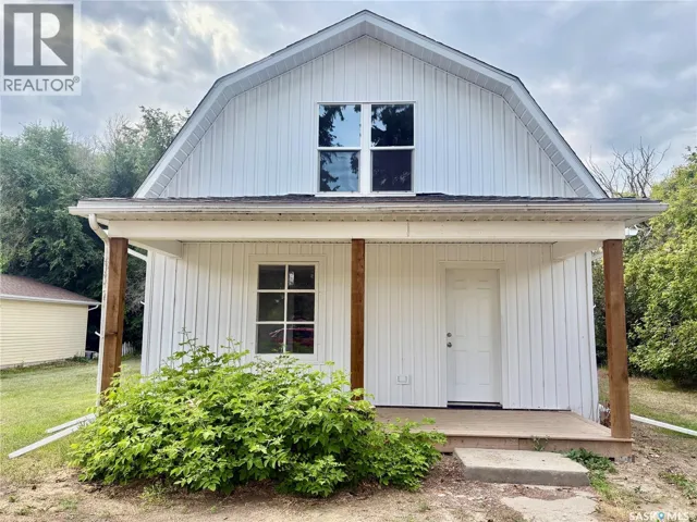 214 Thomson STREET, Outlook, Saskatchewan S0L2N0