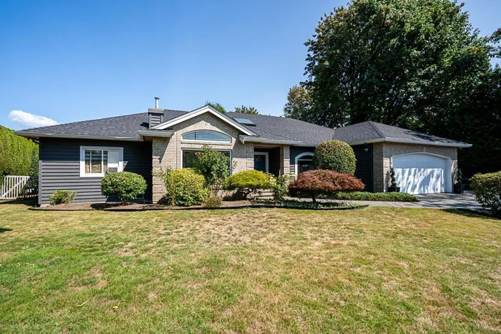 5758 W KETTLE CRESCENT, Surrey, British Columbia V3S8R6