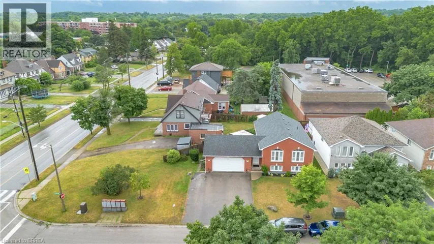 5 PASSMORE Court, Brantford, Ontario N3S7V3