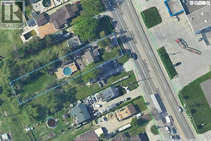 2945 WALKER, Windsor, Ontario N8W3R4