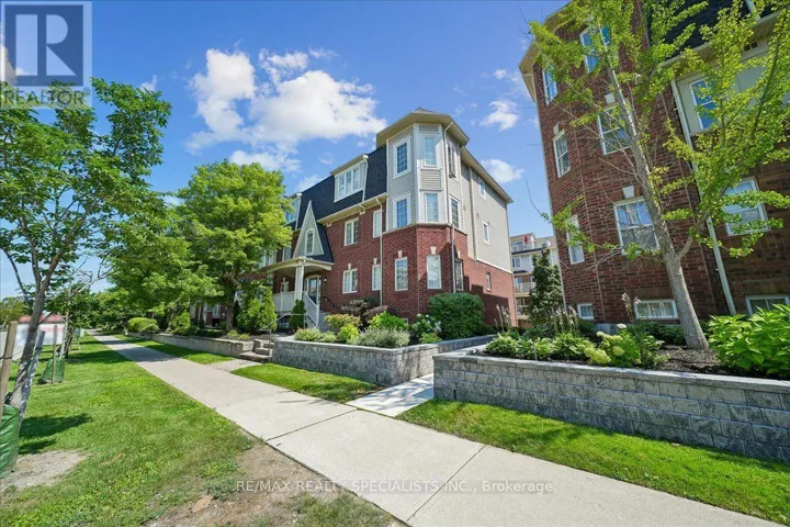 5 - 614 SHORELINE DRIVE, Mississauga (Cooksville), Ontario L5B0A8
