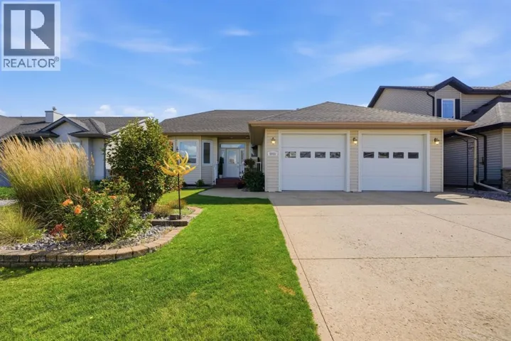 5909 62 Avenue, Ponoka, Alberta T4L1J5