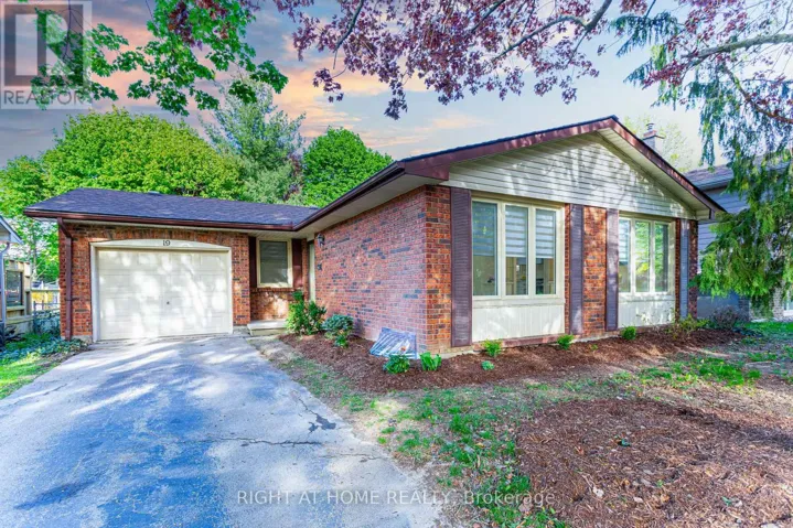 LOWER - 19 WINDINGWAY CRESCENT, London North (North F), Ontario N6G3E8