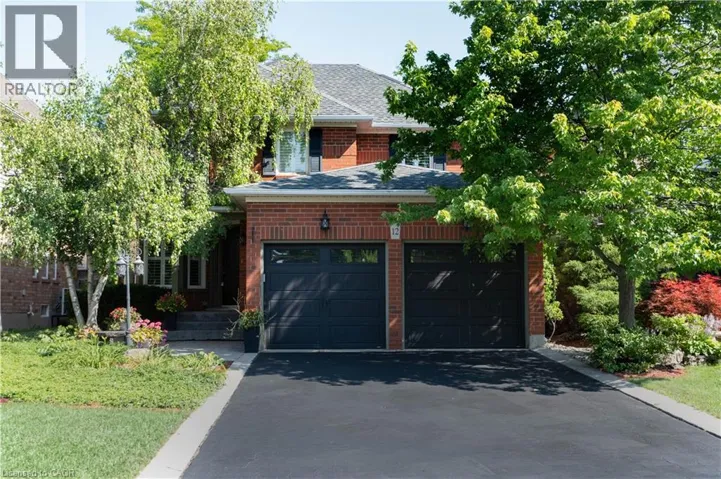 12 PINTO Drive, Ancaster, Ontario L9K1L1