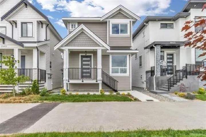 19415 70 AVENUE, Surrey, British Columbia V4N1N2