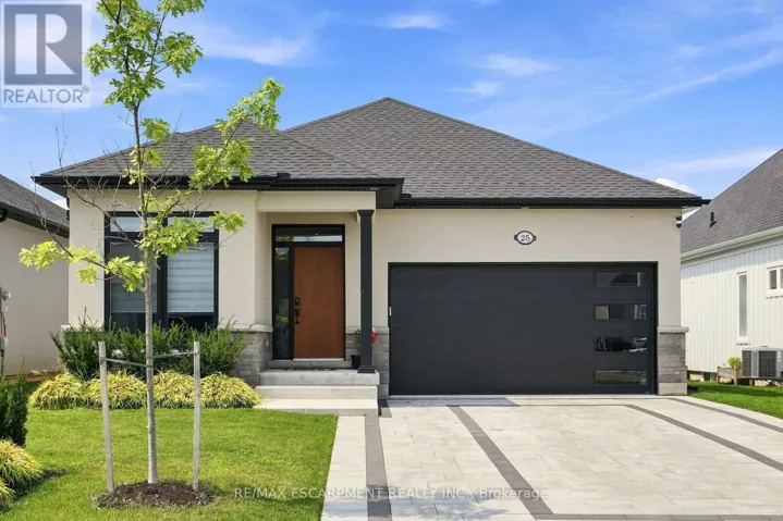 25 SUNRISE COURT, Fort Erie (Ridgeway), Ontario L0S1N0
