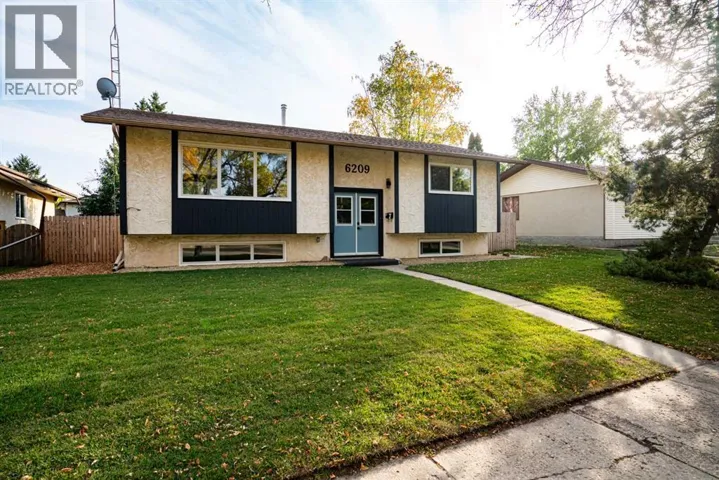 6209 42 Avenue, Camrose, Alberta T4V2W8