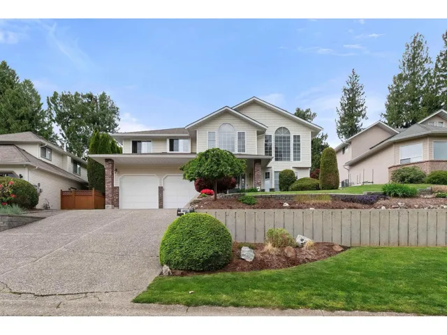10087 IMPERIAL STREET, Little Mountain, Chilliwack, British Columbia V2P7N8
