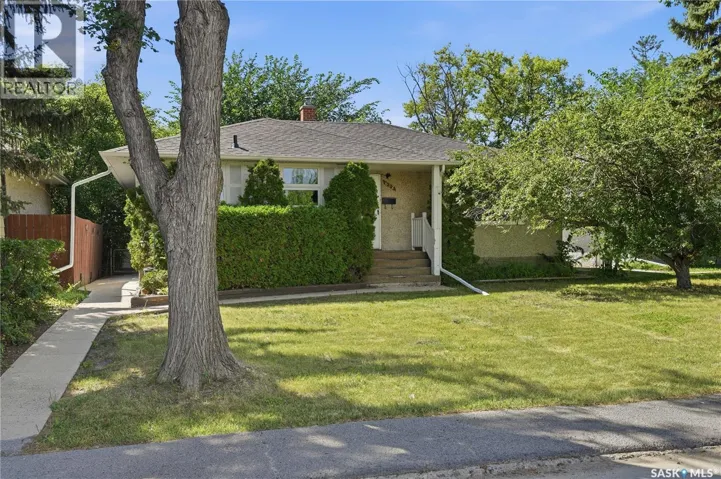632 Grey STREET, Regina, Saskatchewan S4T5G3
