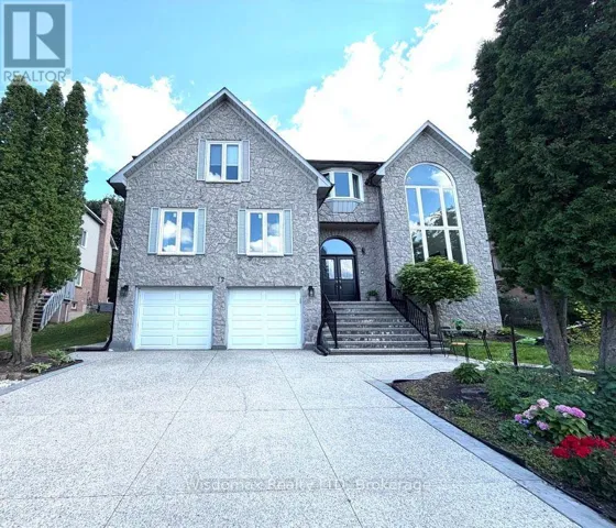 12 SUNDROP COURT, Hamilton (Iroquoia Heights), Ontario L9K1G5