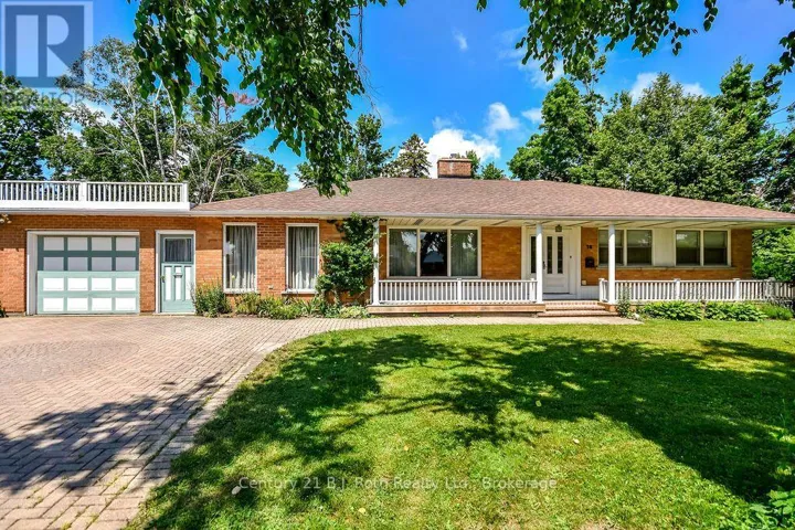 26 DALTON CRESCENT N, Orillia, Ontario L3V5J5