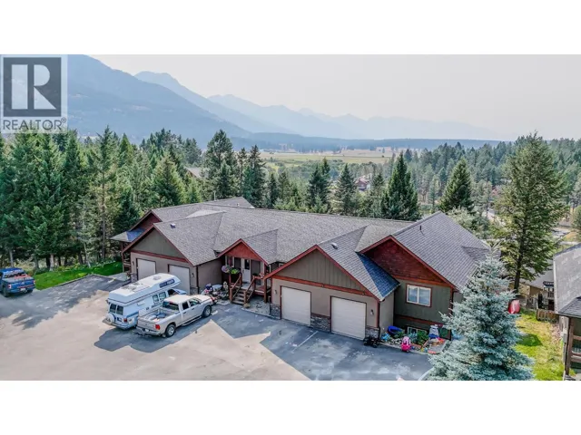 989 Swansea View Road Unit# 3, Windermere, British Columbia V0A1K3