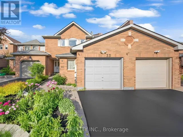 33 HEAVER DRIVE, Whitby (Pringle Creek), Ontario L1N8X2