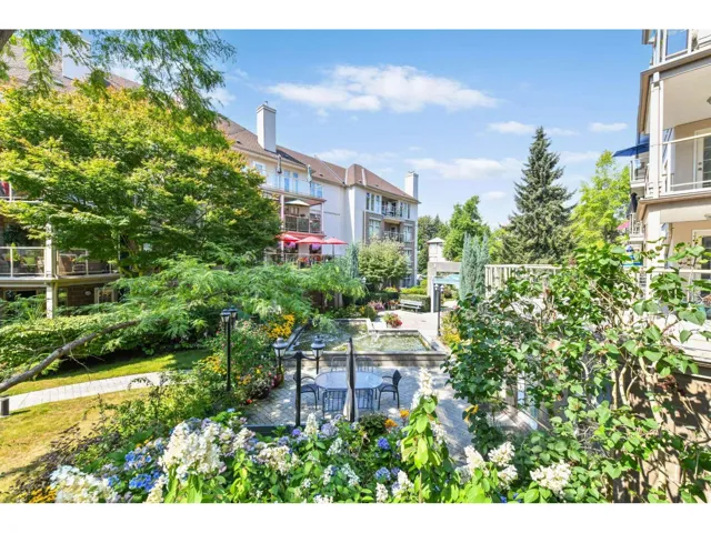 214 15350 19A AVENUE, Surrey, British Columbia V4A9W1