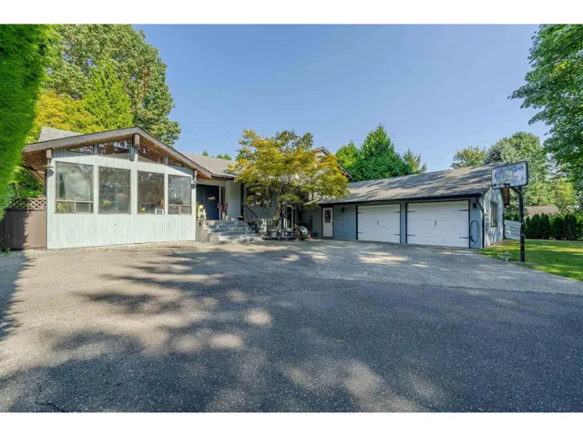 3525 MCKINLEY COURT, Abbotsford, British Columbia V2S8L9