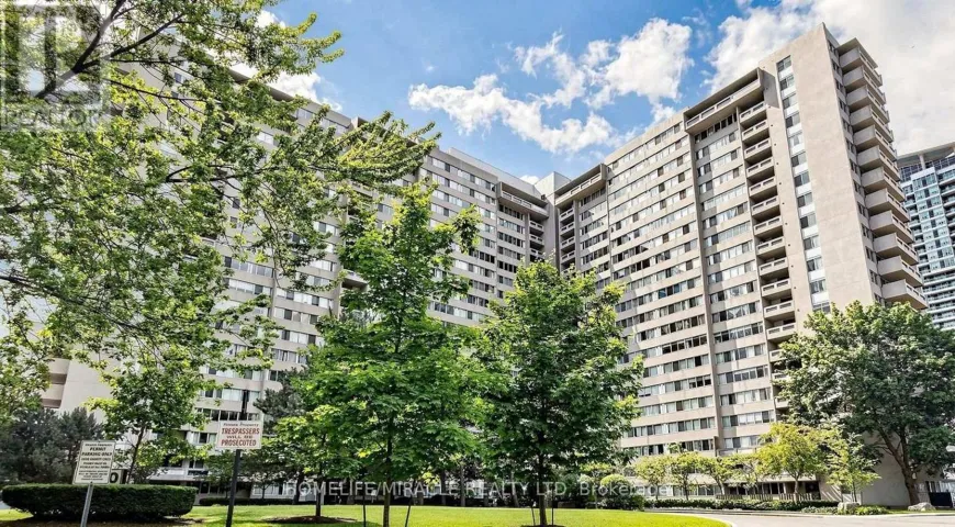 313 - 3590 KANEFF CRESCENT, Mississauga (Mississauga Valleys), Ontario L5A3X3