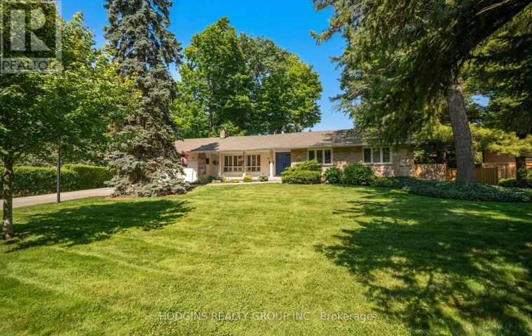 1837 WILL SCARLETT DRIVE, Mississauga (Sheridan), Ontario L5K1J6