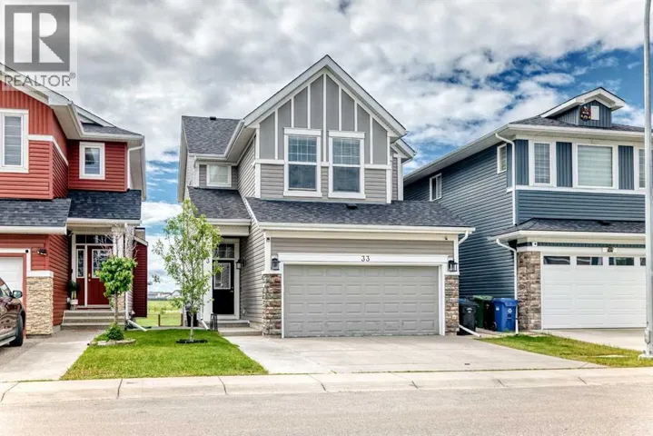 33 Redstone Drive NE, Calgary, Alberta T3N0N2