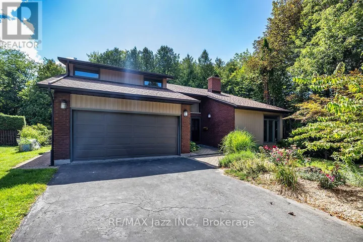 1005 BLUEFINCH COURT, Oshawa (Eastdale), Ontario L1G6Y1