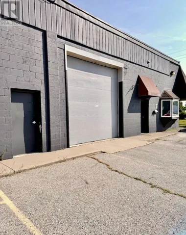 109 FALCON STREET, London East (East P), Ontario N5W4Z2