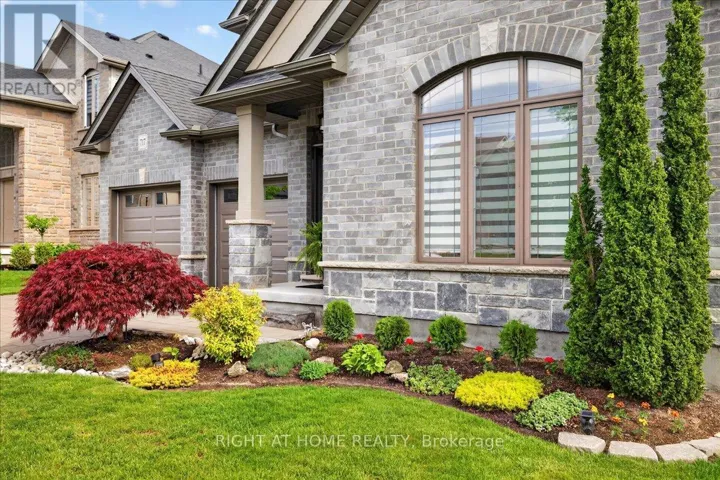 717 JACKPINE WAY, London North (North B), Ontario N5X0L9