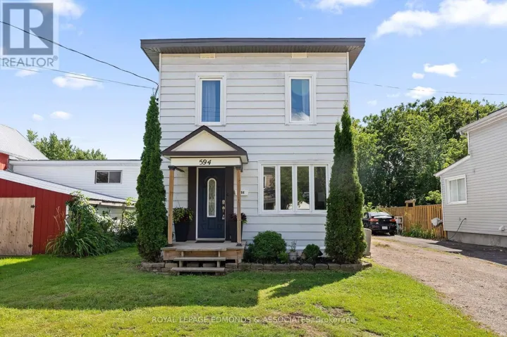594 ISABELLA STREET, Pembroke, Ontario K8A5V3